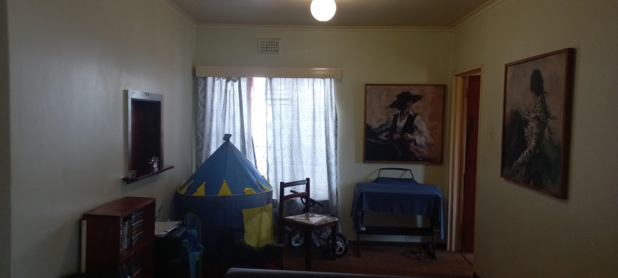To Let 3 Bedroom Property for Rent in Lansdowne Western Cape